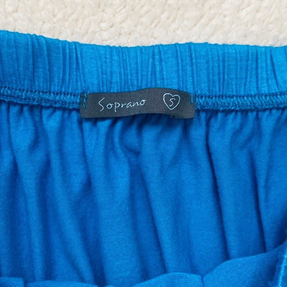 Soprano Strapless Maxi Dress - Picture 12 of 14